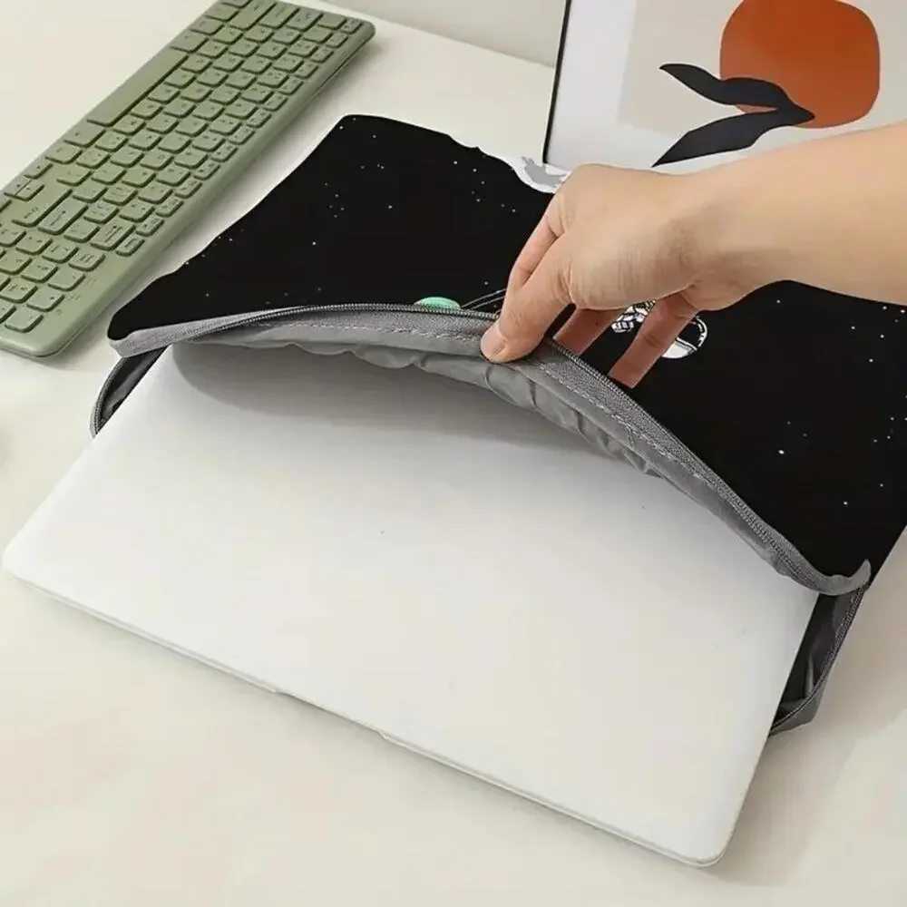 New Laptop Black Bottom Bicycle Astronaut Zipper Cover